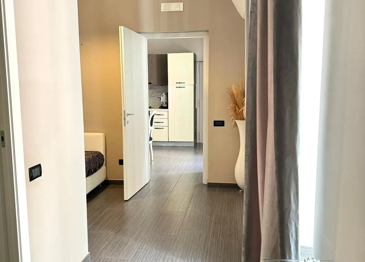 Plebiscito Home Naples Italy